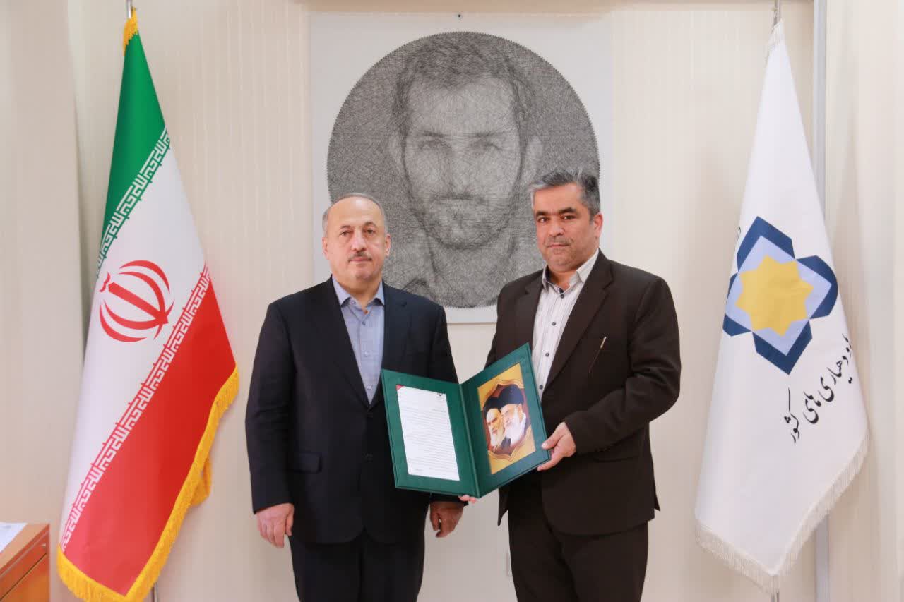 طی حکمی از سوی سردار مومنی وزیر محترم کشور، سید قاسم عبادیان رسماً به عنوان شهردار بابل منصوب گردید.
