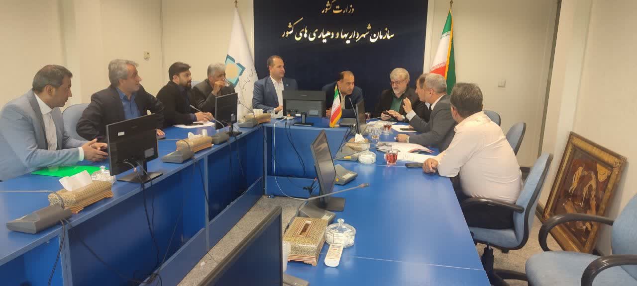 تأمین 6 دستگاه خودروی مکانیزه، سیم تریلی و کمپرسی؛ دستاوردهای مهم شهردار بابل در دیدار با معاون وزیر کشور