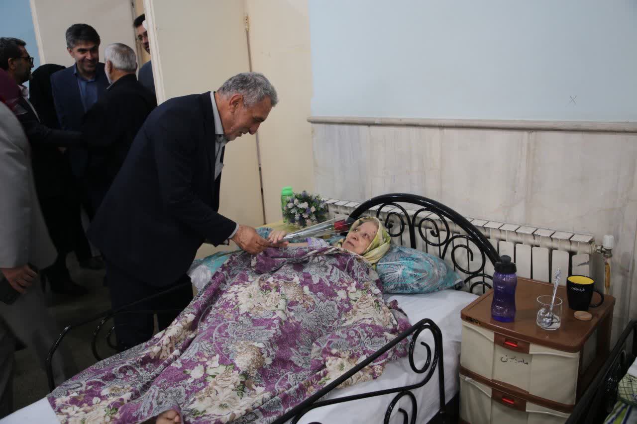 گرامیداشت روز جهانی سالمندان در بابل