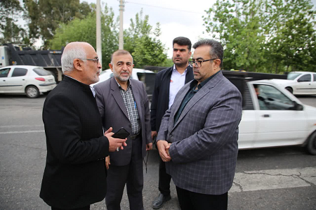 تخریب و رفع معارض دو پلاک تملک;شده واقع در بلوار شهید علی اکبری بنگر