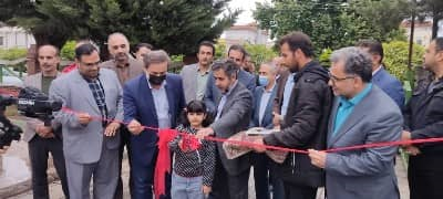 آئین افتتاحیه "یازدهمین جشنواره ملی بهارنارنج " با استقبال پرشور مردم بابل برگزار شد.