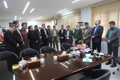 جلسه صمیمانه و تقدیر از مهندس دابوئیان در روز شهردار