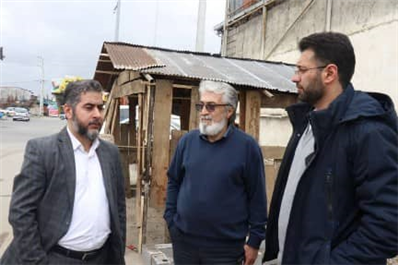 بازدید سرپرست شهرداری بابل و رئیس کمیسیون فرهنگی شورا از نحوه آماده سازی پایگاه نوروزی ورودی شهر بابل