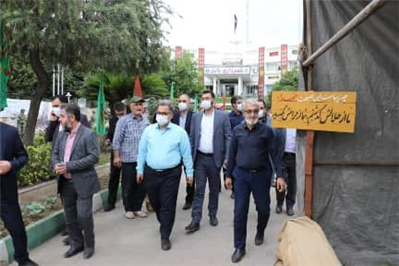 بازدید سرپرست شهرداری و رییس كمیسیون فرهنگی شورا از روند اجرای نمایشگاه دفاع مقدس