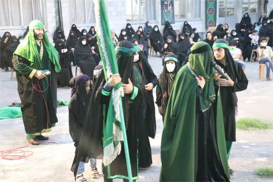 یک شهر، یک حسینیه